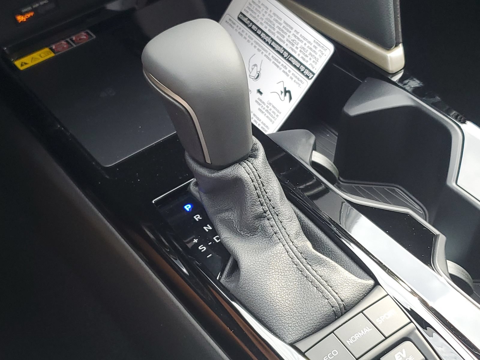 New 2026 Toyota Camry XSE w/ Premium Plus Package FWD image 32