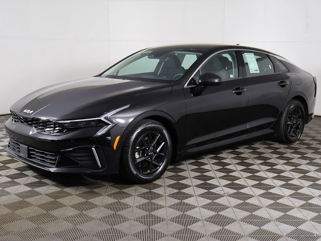 Used 2025 Kia K5 LXS FWD image 6