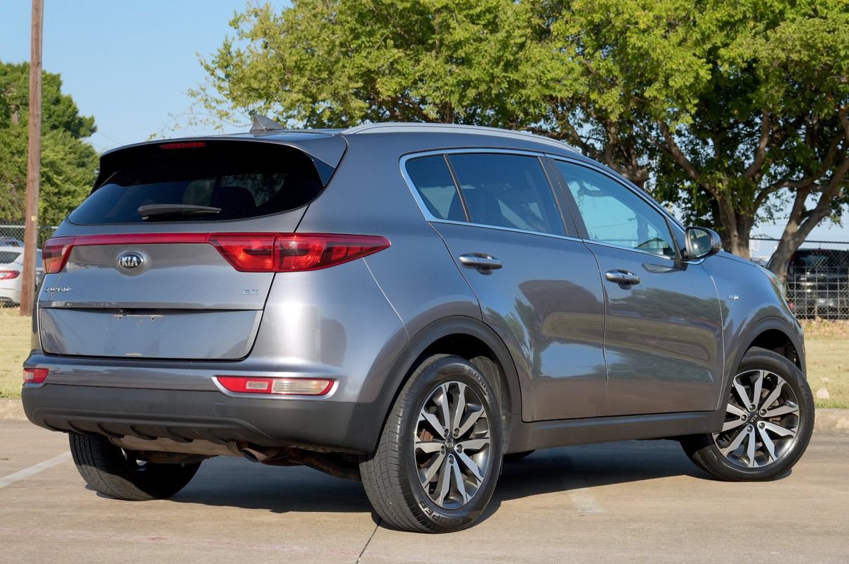 Used 2017 Kia Sportage EX AWD/4WD image 3