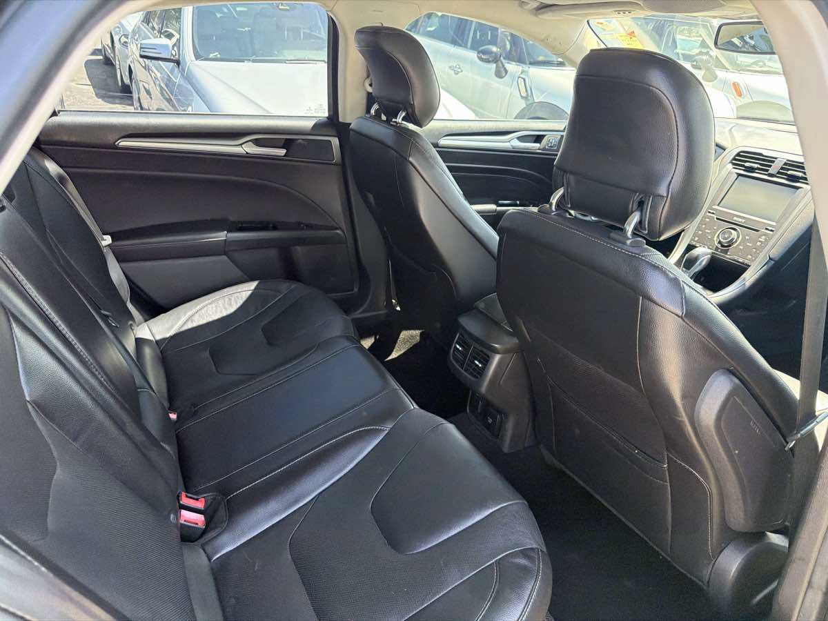 Used 2015 Ford Fusion Energi Titanium w/ Driver Assist Package FWD image 14