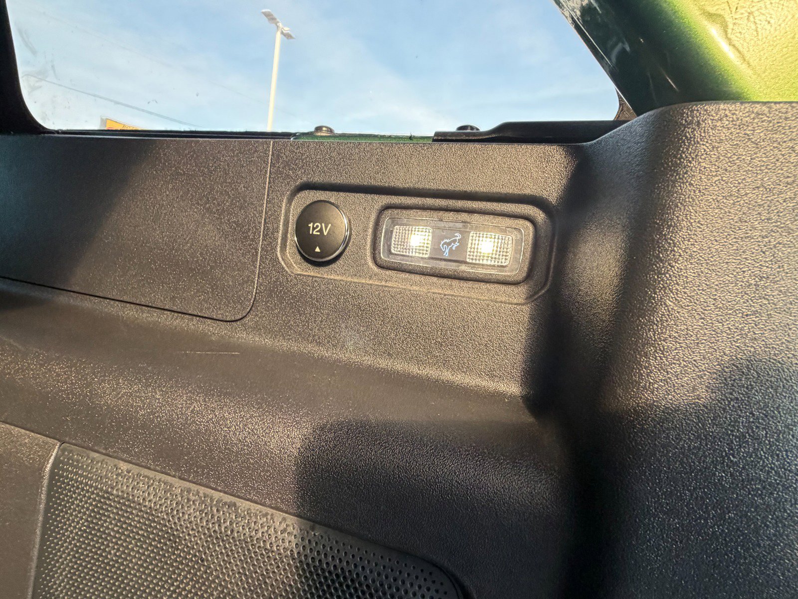 Used 2022 Ford Bronco Badlands image 25