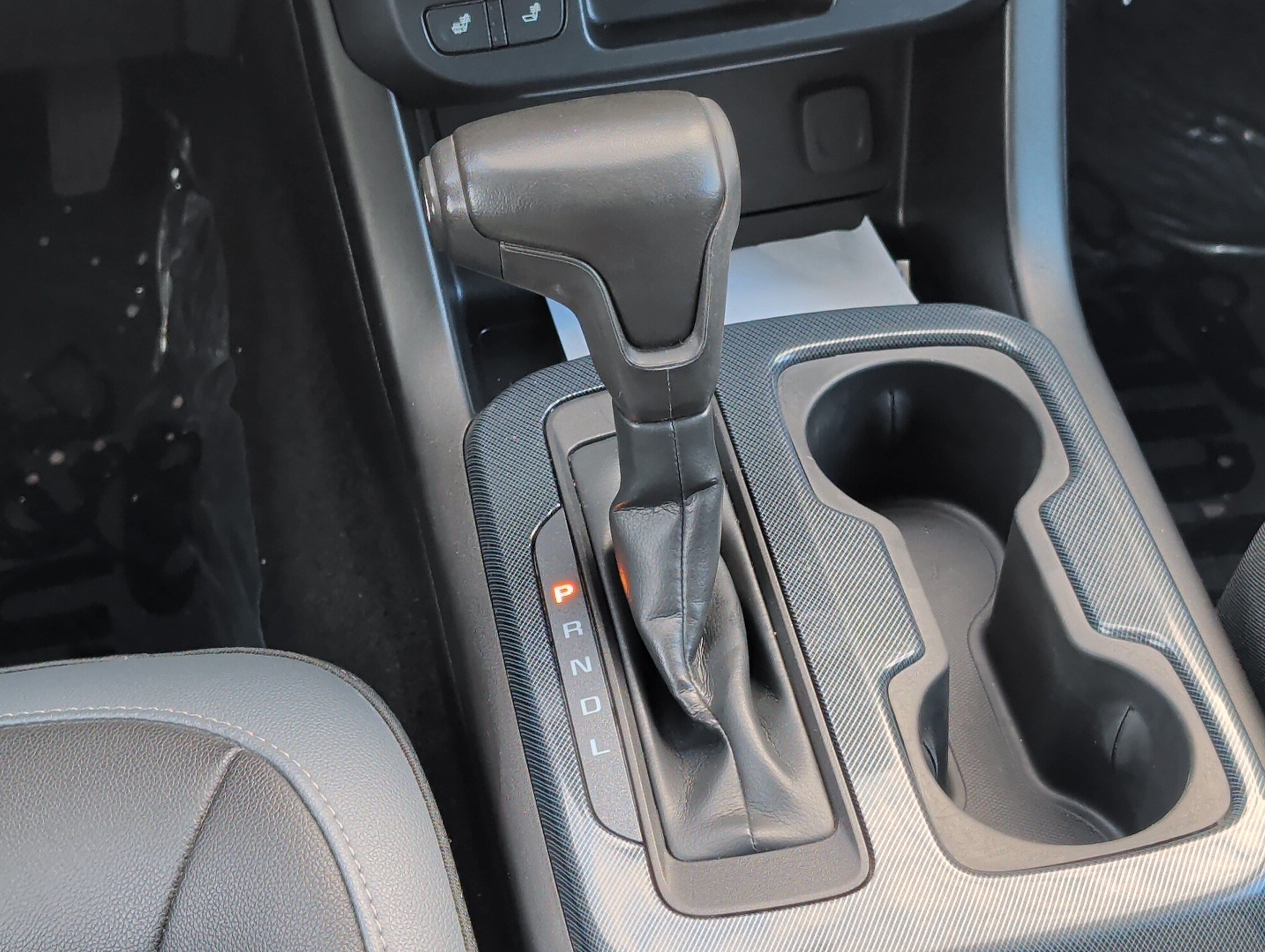 Used 2018 Chevrolet Colorado Z71 AWD/4WD image 31