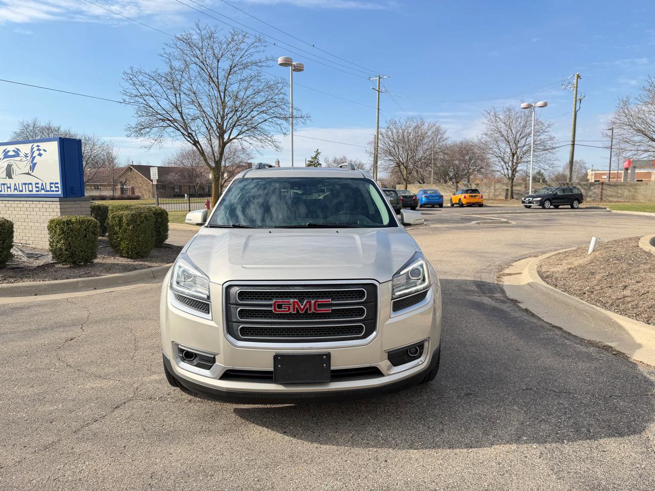 Used 2017 GMC Acadia Limited SLT AWD/4WD image 2