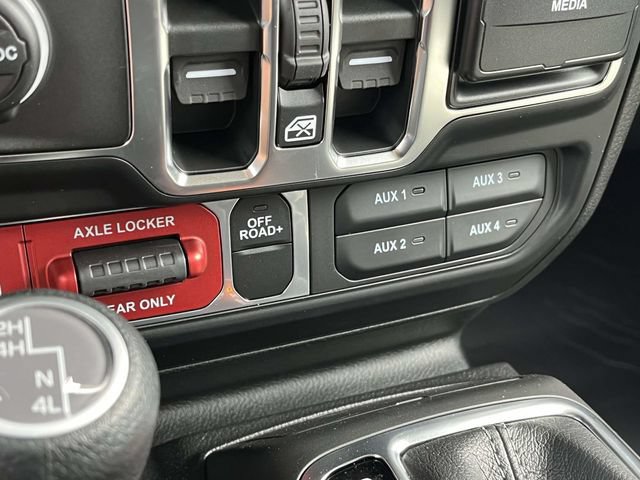 New 2026 Jeep Gladiator Sport AWD/4WD image 23