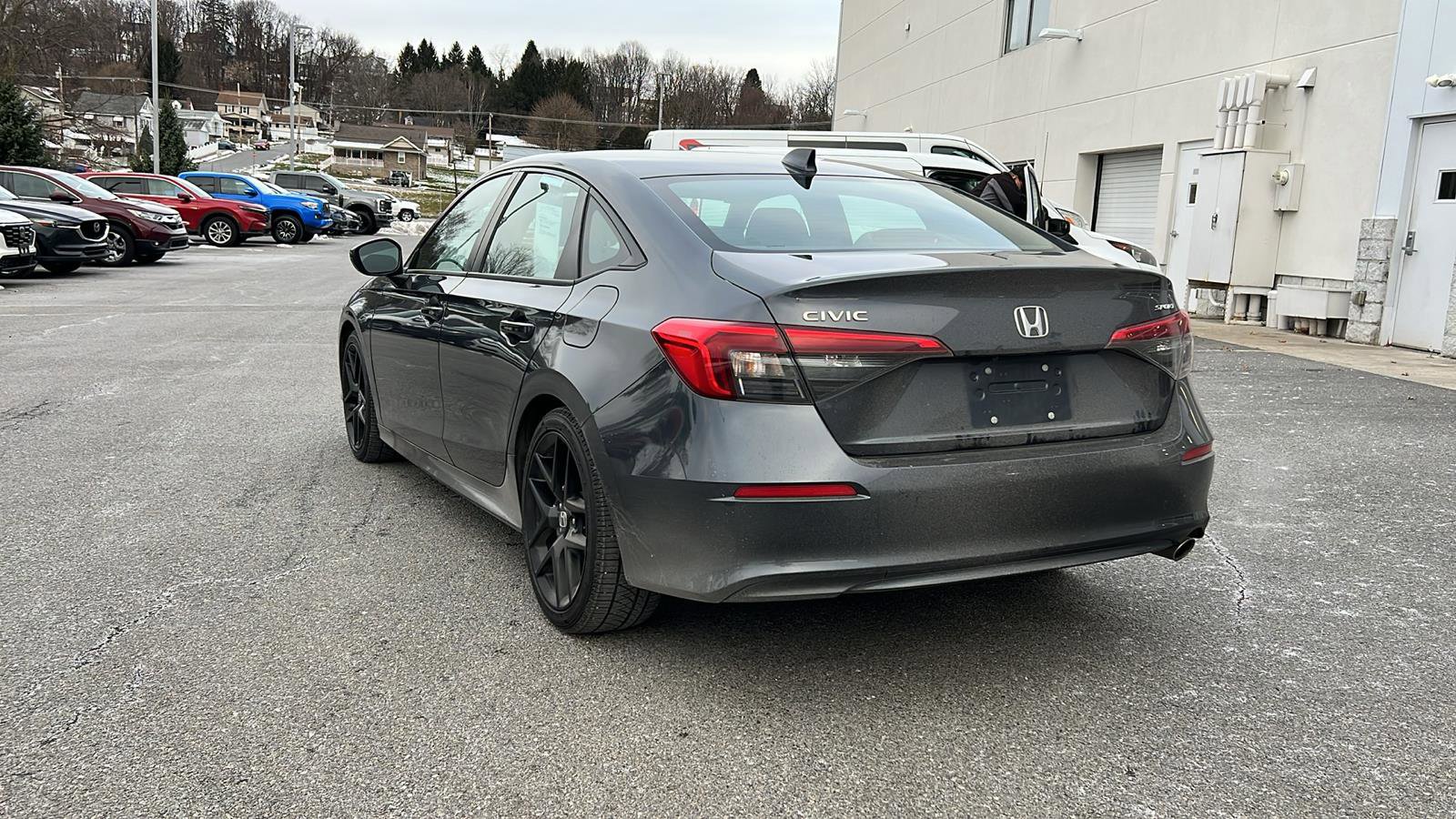 Used 2024 Honda Civic Sport image 5