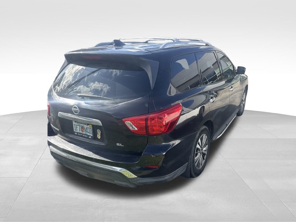 Used 2019 Nissan Pathfinder SL FWD image 5