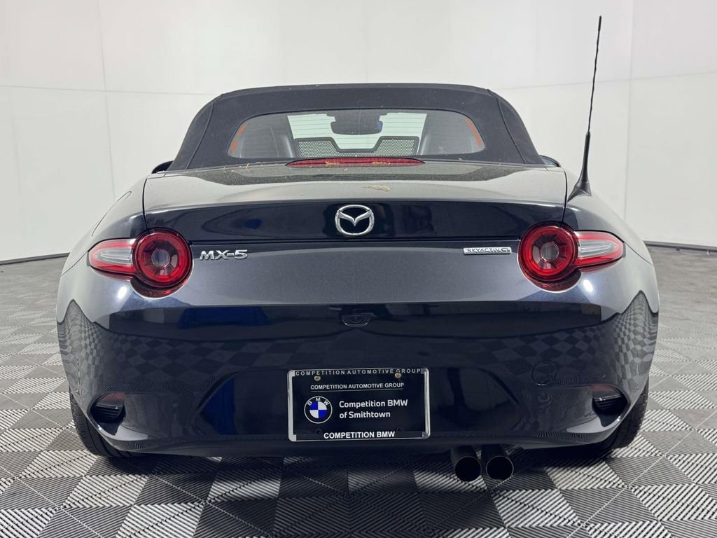 Used 2024 MAZDA MX-5 Miata Sport RWD image 9