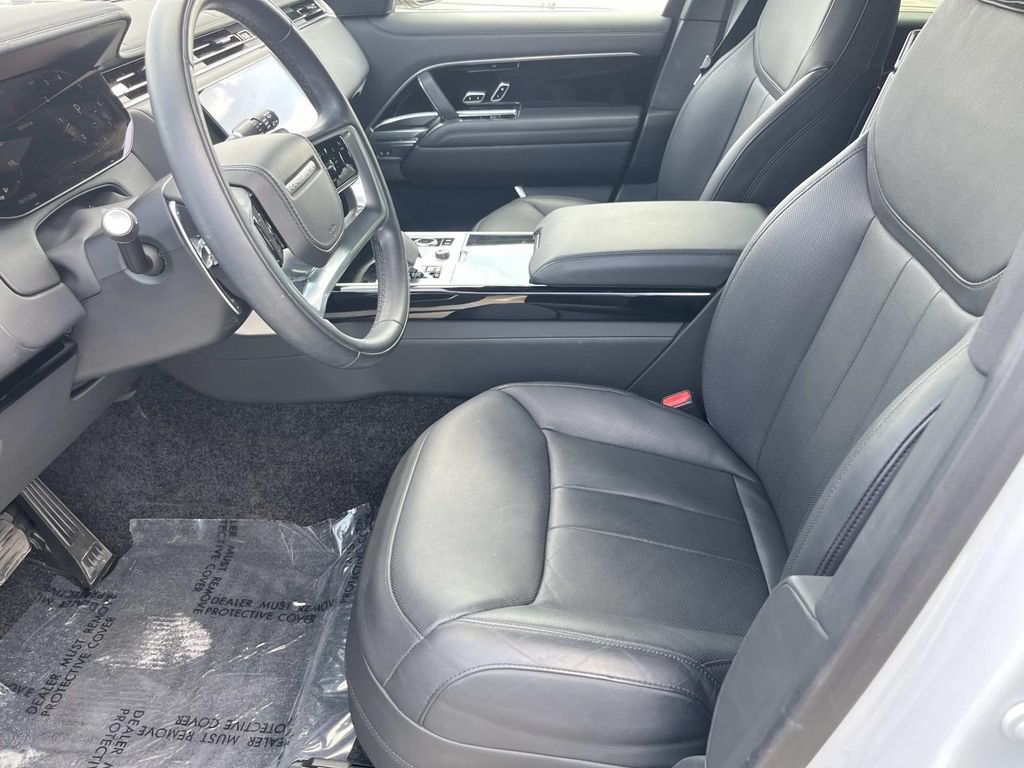 Certified 2023 Land Rover Range Rover SE AWD/4WD image 12