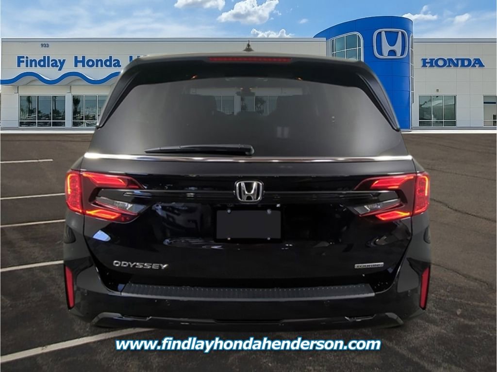 New 2026 Honda Odyssey Touring image 4