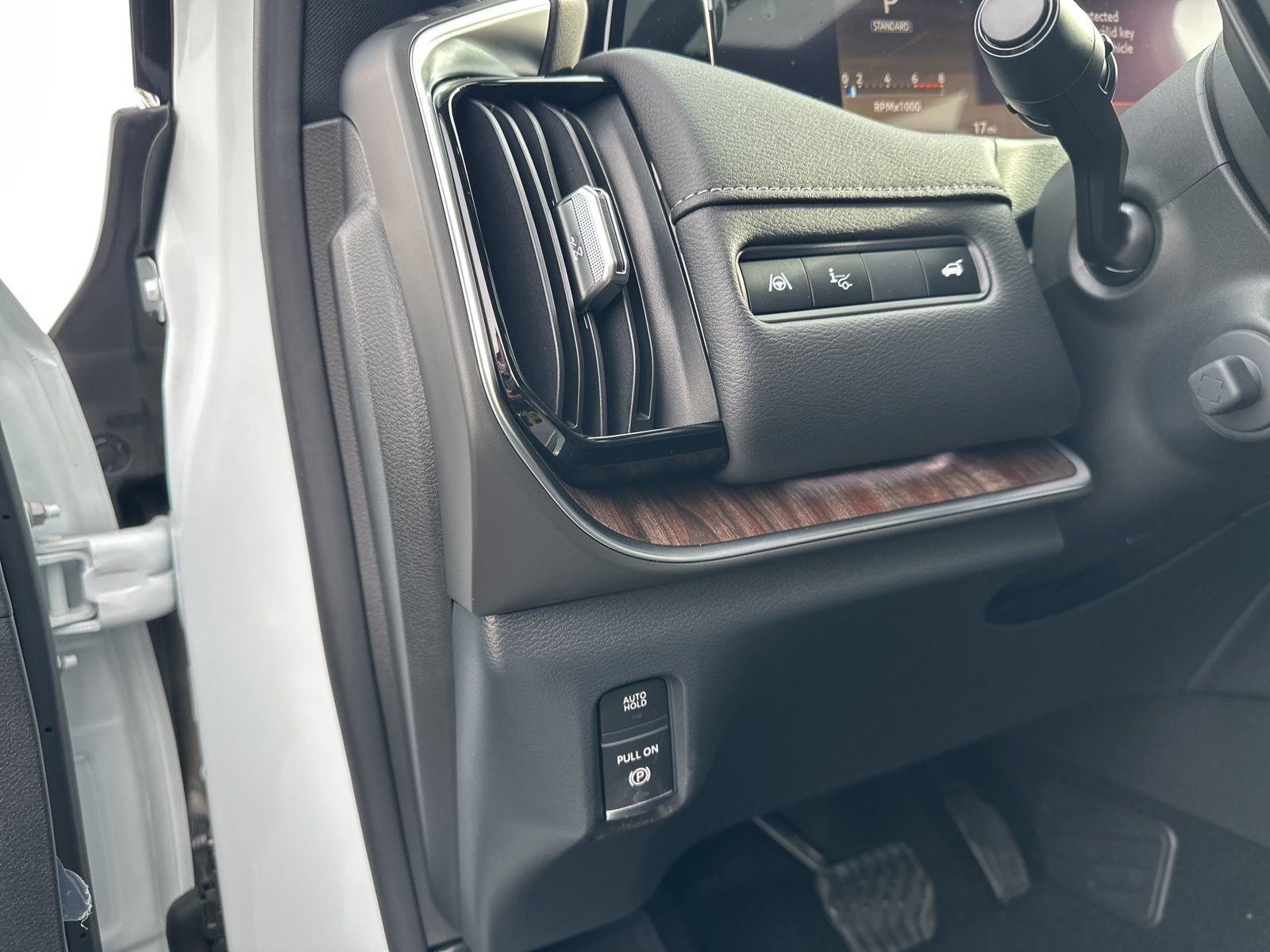 New 2026 Nissan Armada Platinum Reserve image 19