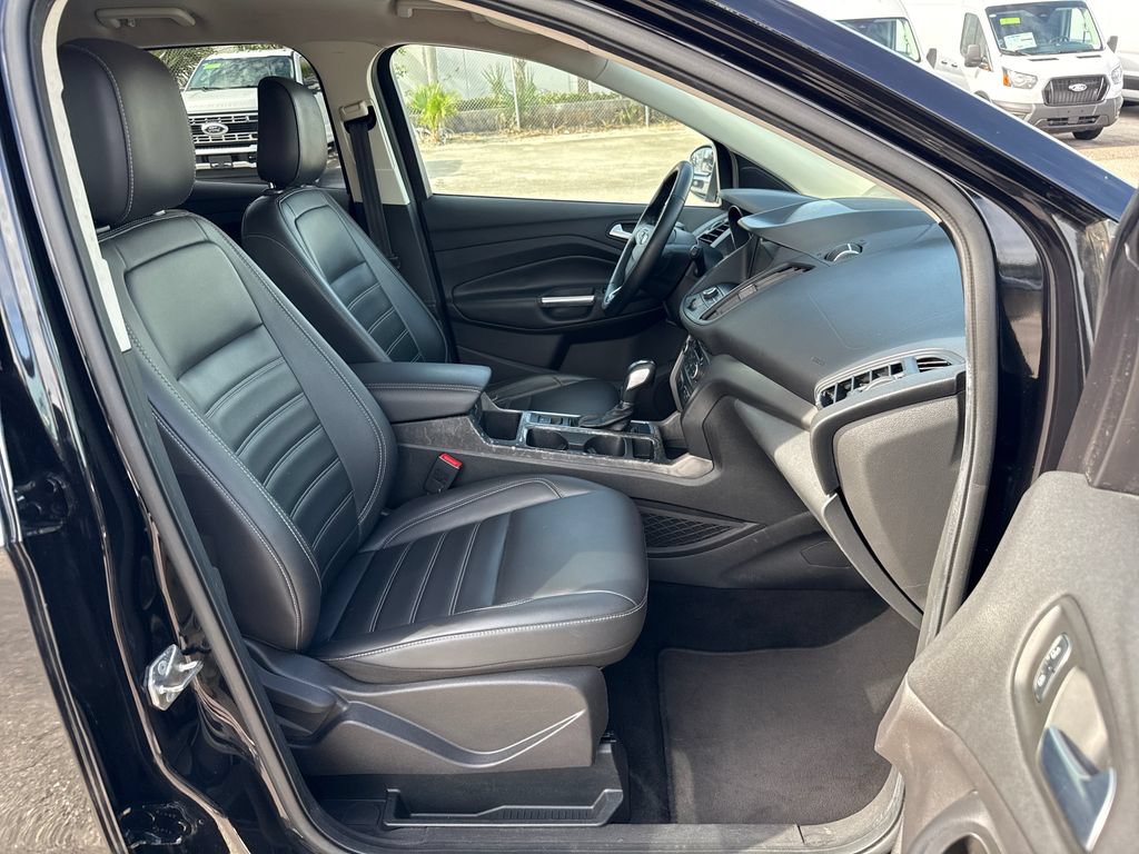 Used 2019 Ford Escape SEL FWD image 24