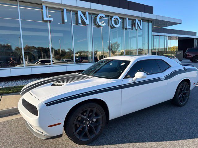 Used 2023 Dodge Challenger SXT w/ Blacktop Package RWD image 1