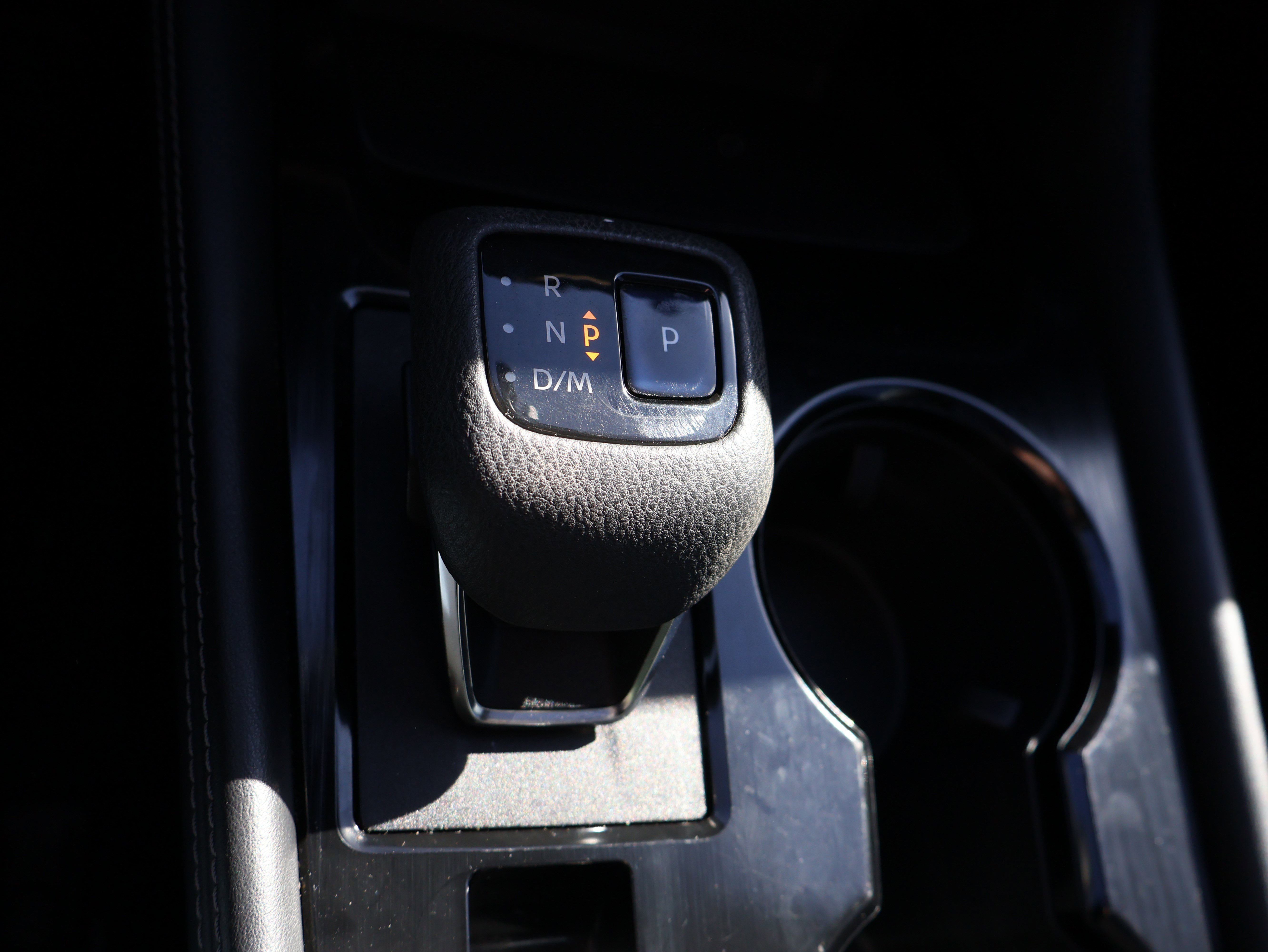 Used 2022 Nissan Rogue SL image 33