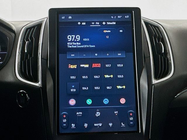 Used 2022 Ford Edge Titanium w/ Equipment Group 301A image 15