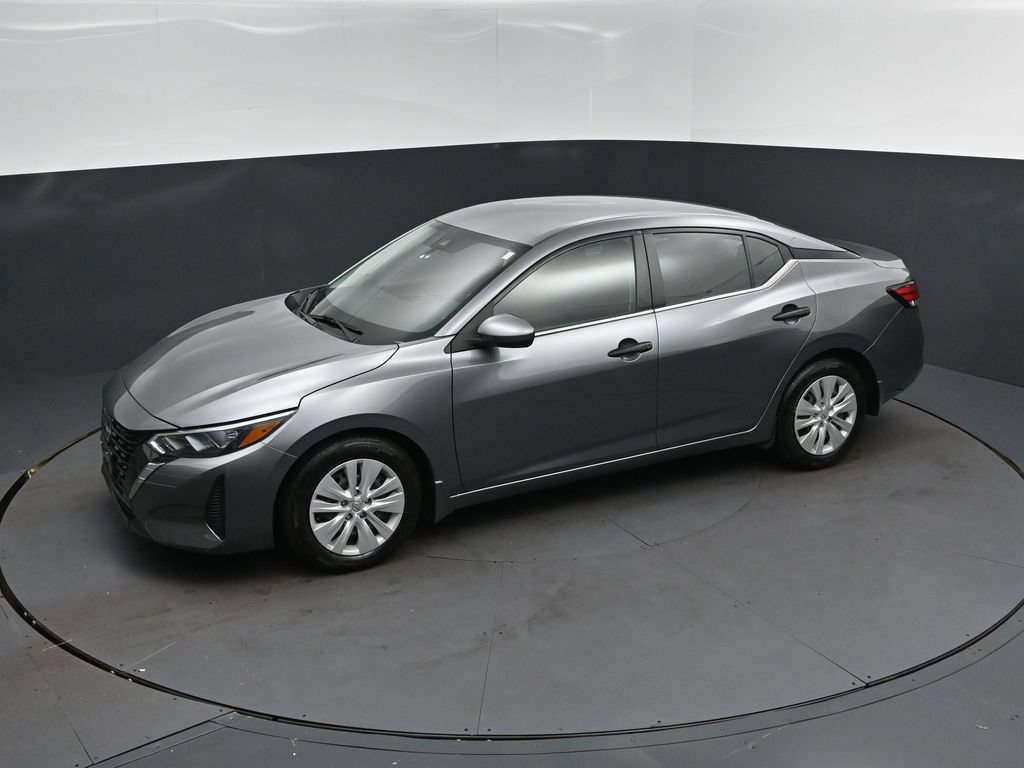 Used 2024 Nissan Sentra S FWD image 31