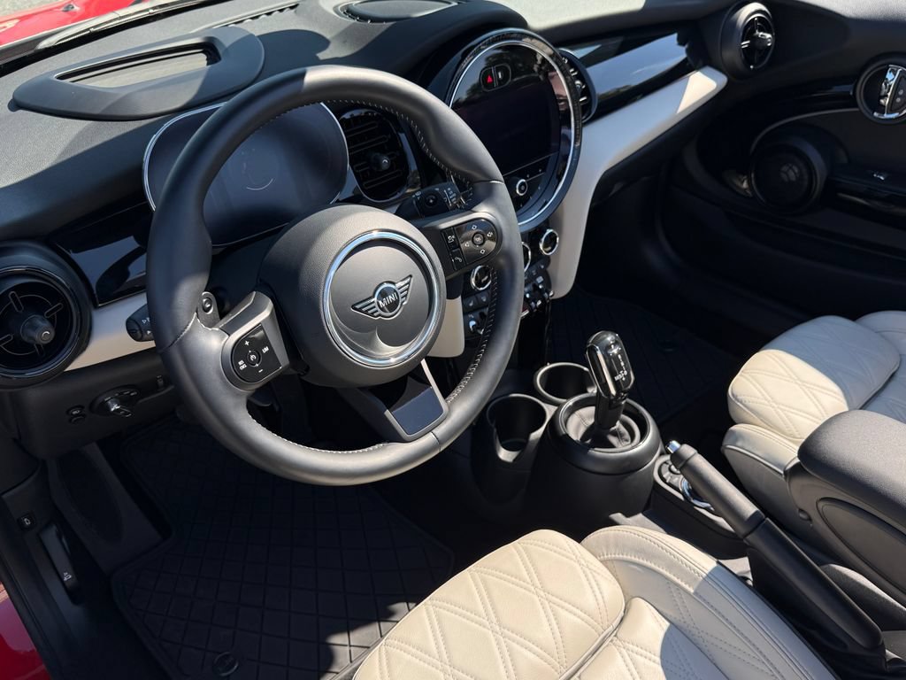Used 2024 MINI Cooper S FWD image 12