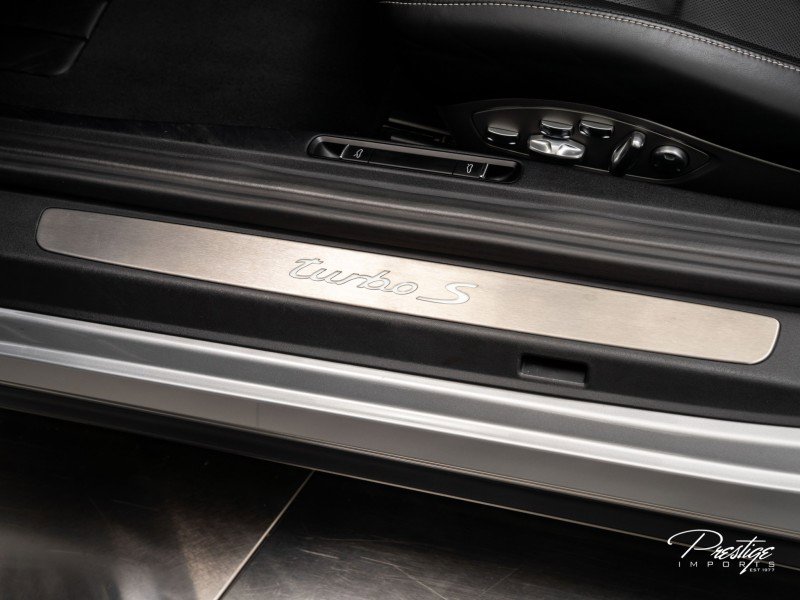 Used 2019 Porsche 911 Turbo S image 25