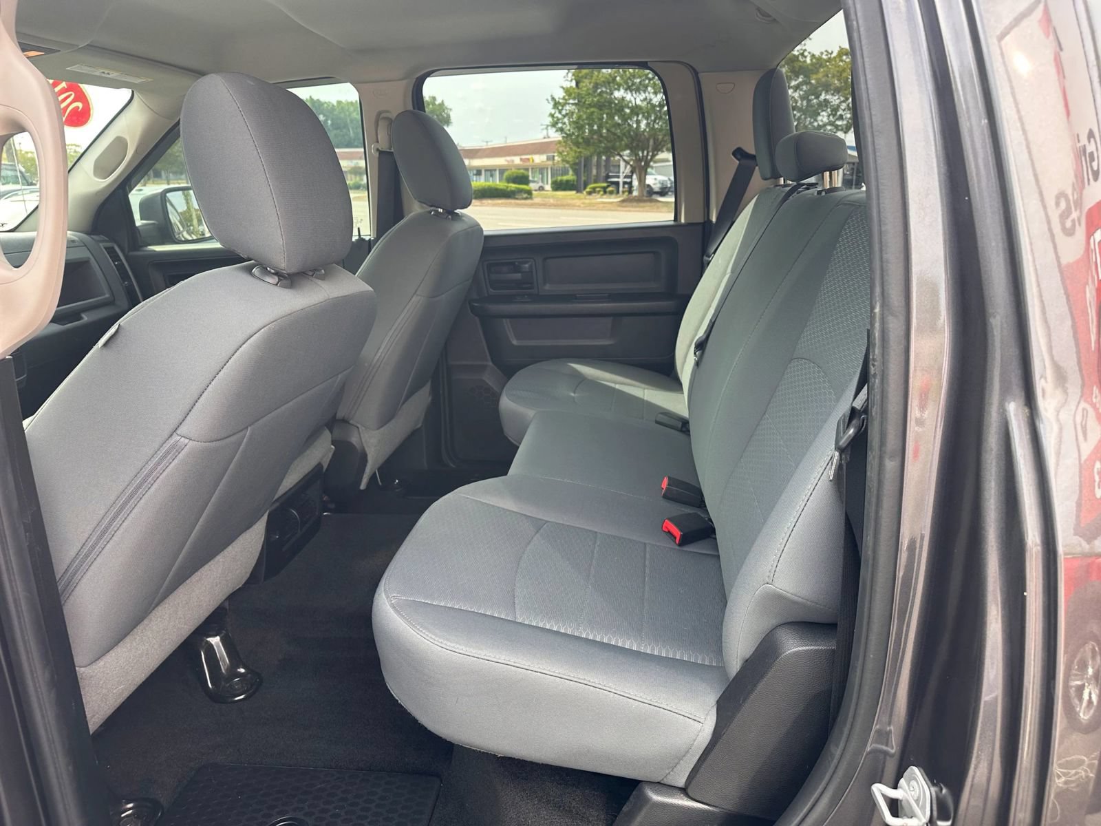 Used 2016 RAM 1500 Express w/ Popular Equipment Group AWD/4WD image 18