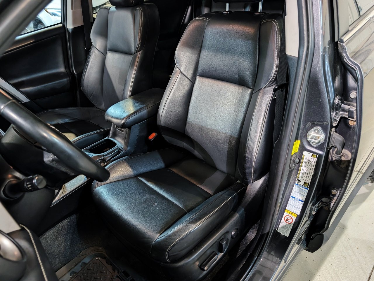 Used 2017 Toyota RAV4 Limited w/ All Weather Liner Package AWD/4WD image 19