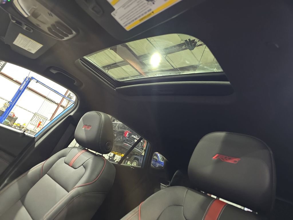 New 2026 Chevrolet Trax RS w/ Sunroof Package image 30