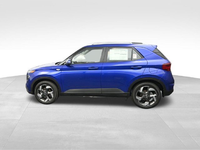 Used 2025 Hyundai Venue SEL FWD image 6