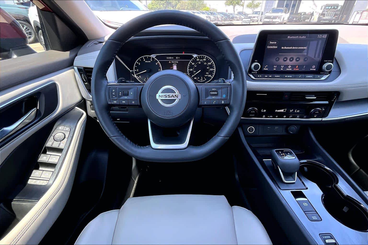 Certified 2021 Nissan Rogue SV w/ Premium Package FWD image 6