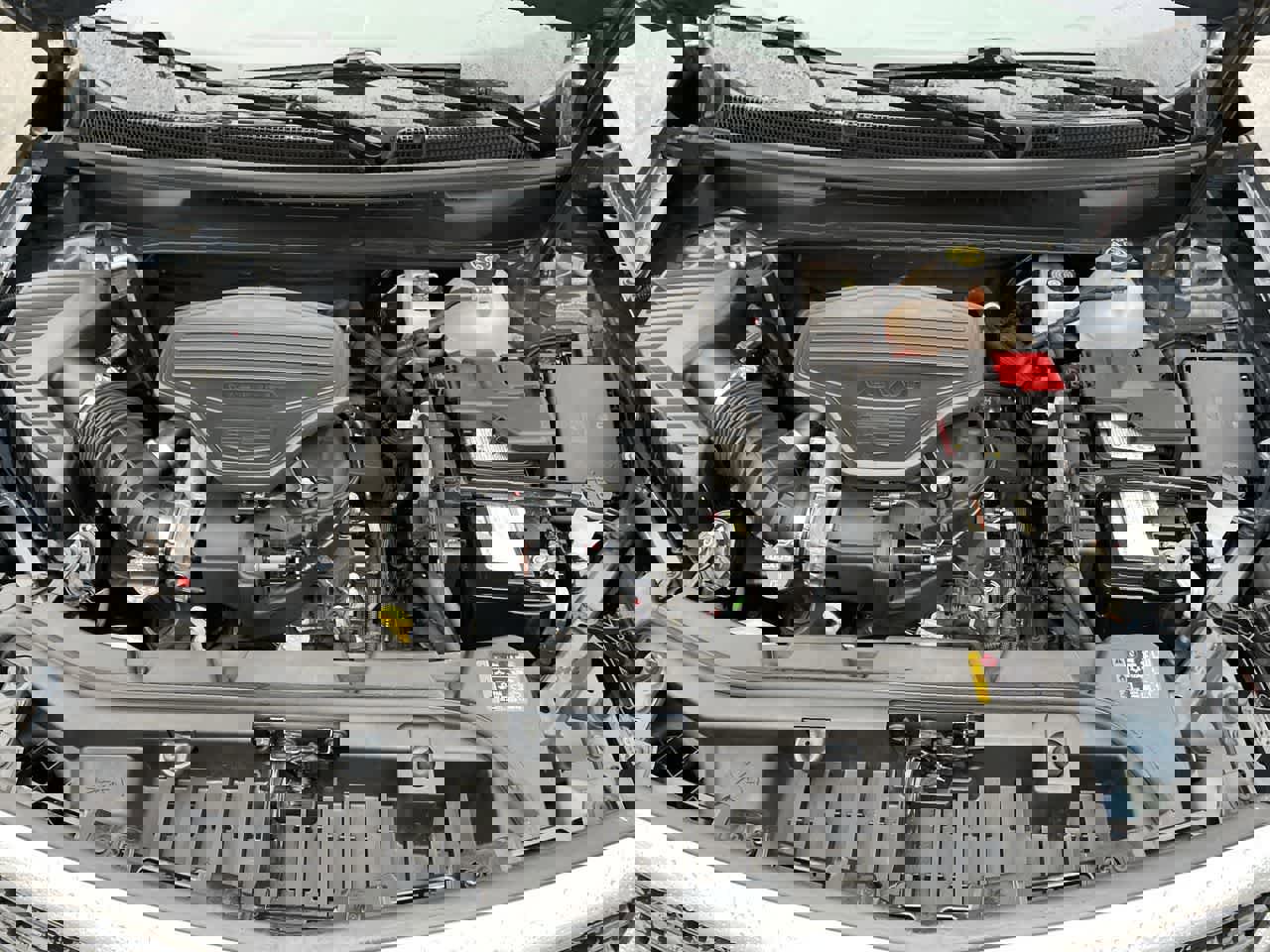 Used 2022 Cadillac XT5 Premium Luxury w/ LPO, Floor Liner Package image 35