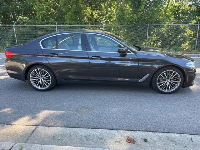 Used 2017 BMW 540i xDrive AWD/4WD image 7
