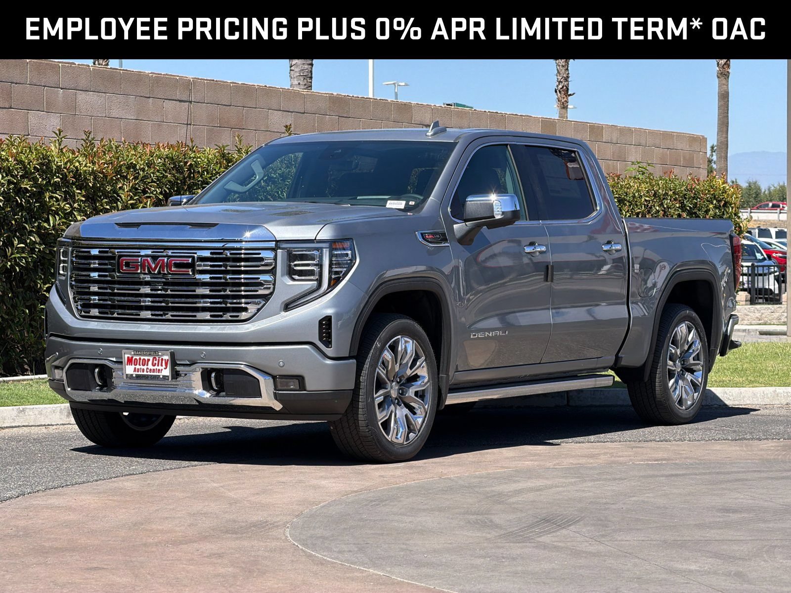 New 2026 GMC Sierra 1500 Denali w/ Denali Reserve Package AWD/4WD image 8