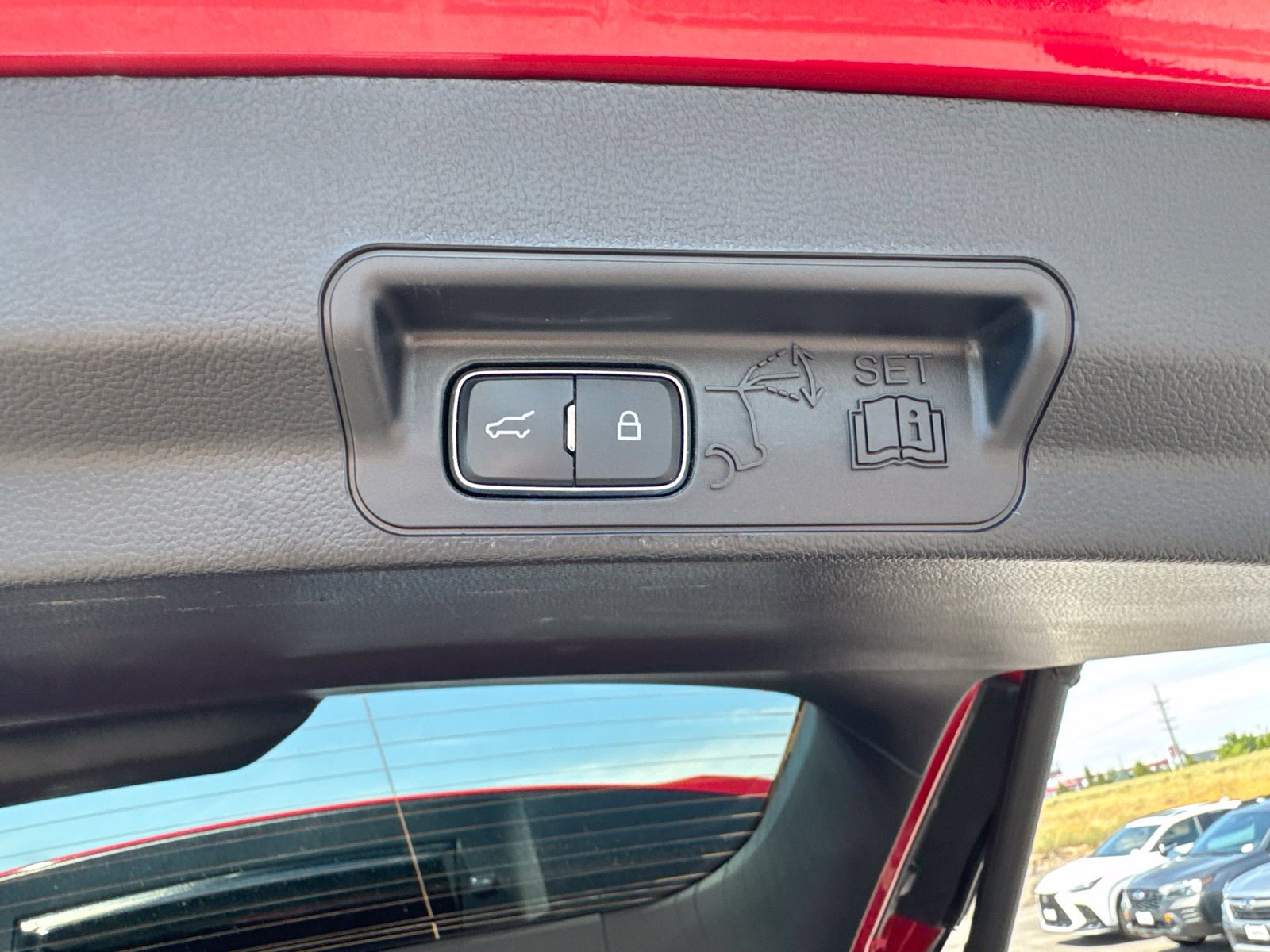 Used 2025 Ford Explorer ST w/ Sun And Sound Package AWD/4WD image 17