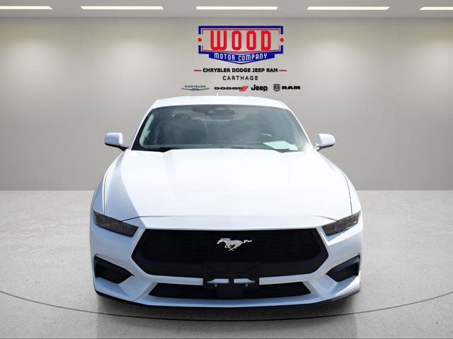 Used 2026 Ford Mustang Coupe image 9