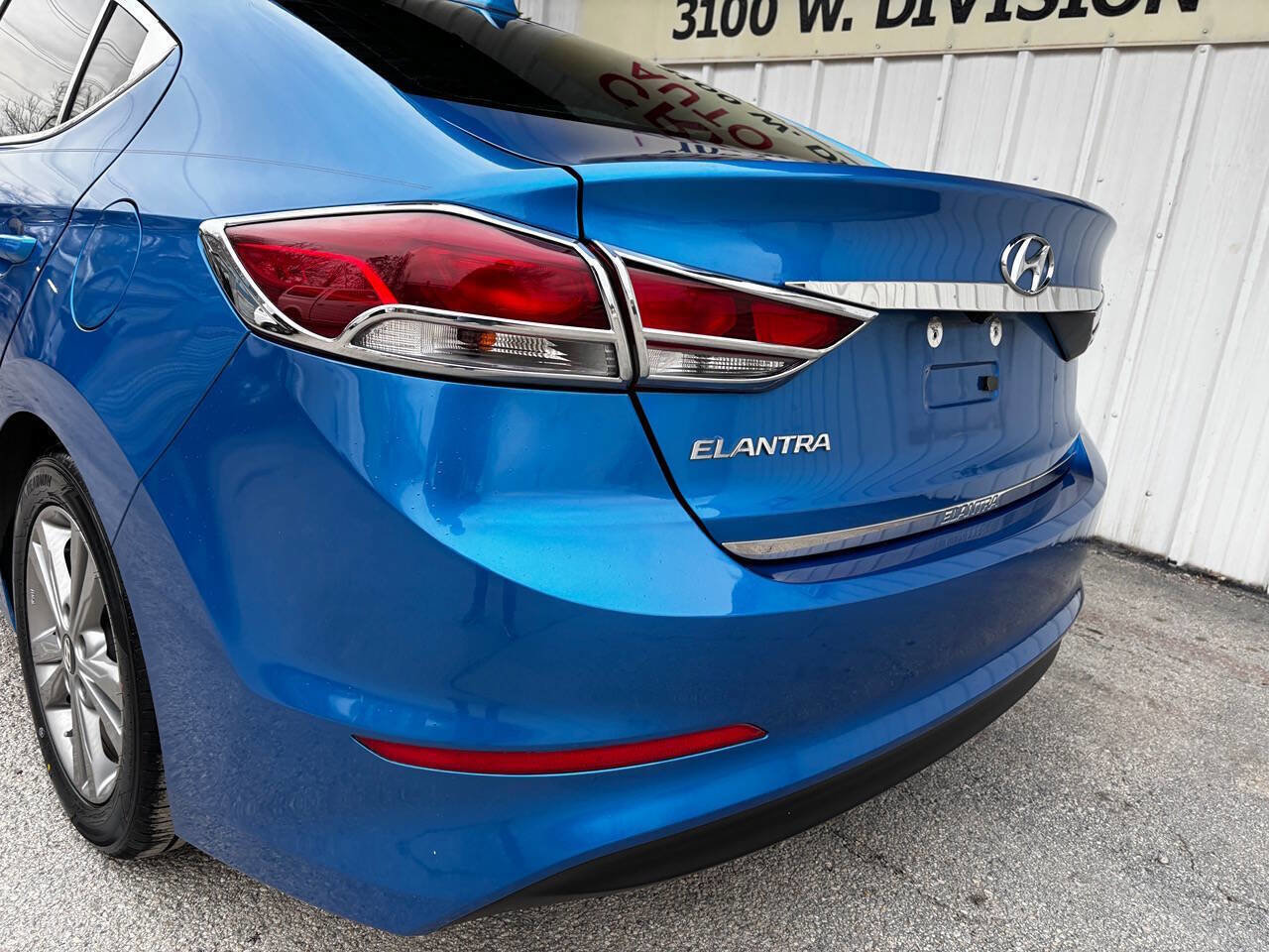Used 2017 Hyundai Elantra Value Edition image 8