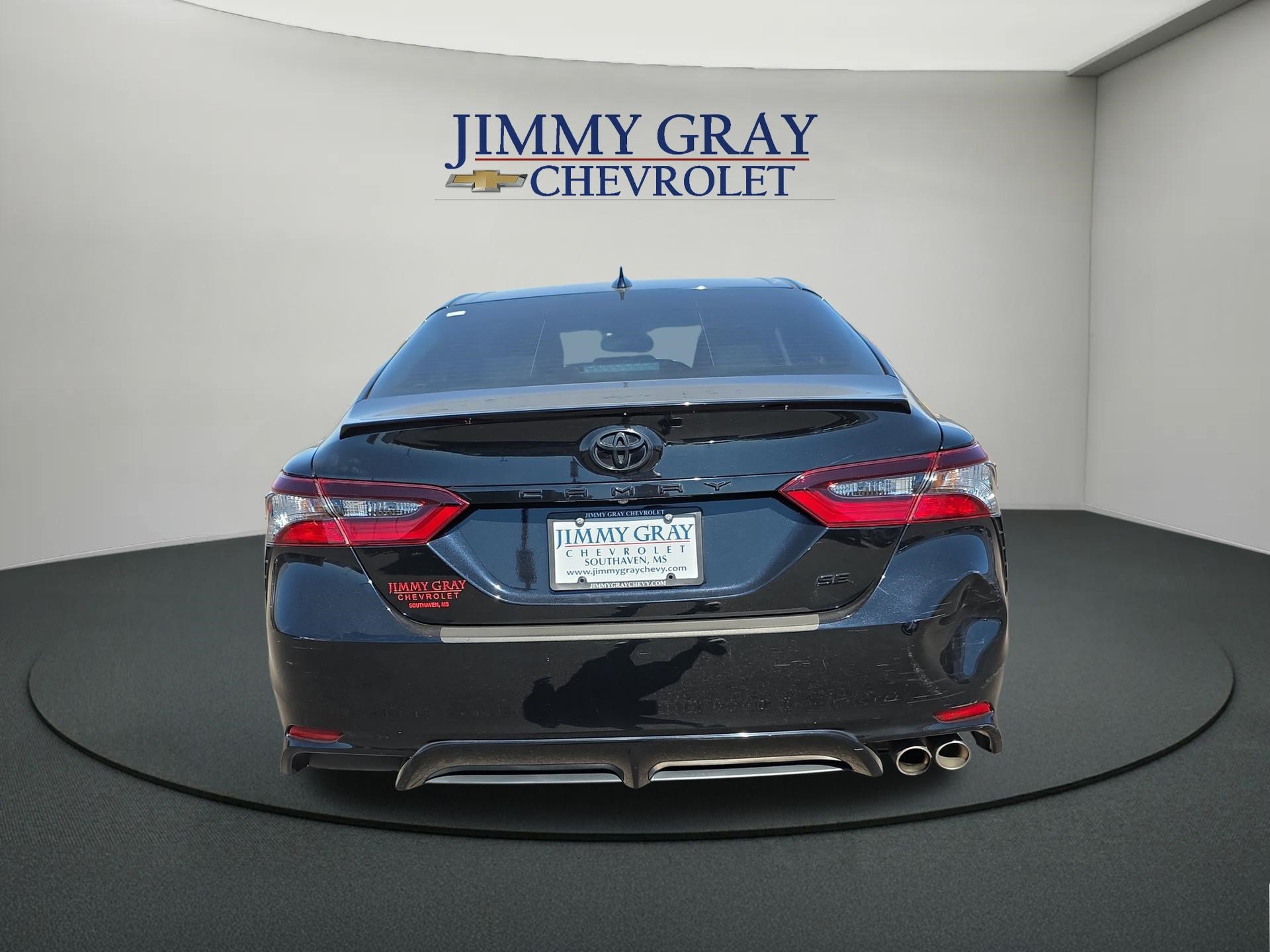 Used 2023 Toyota Camry SE w/ Convenience Package FWD image 4
