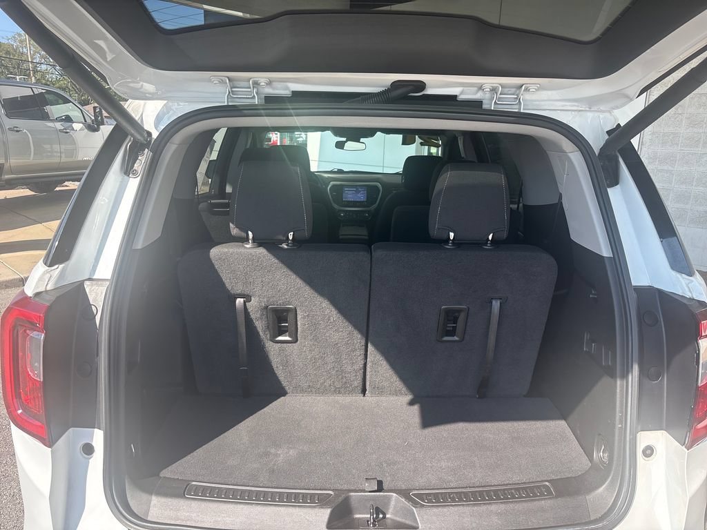Used 2021 GMC Acadia SLE w/ Driver Convenience Package FWD image 30