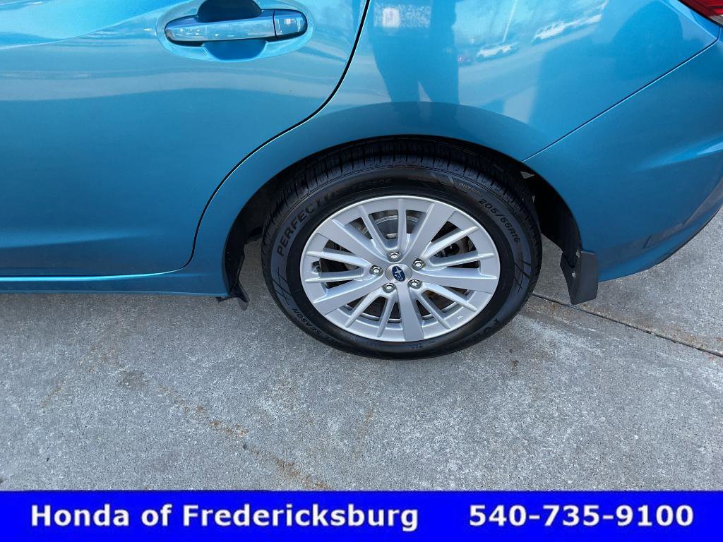 Used 2018 Subaru Impreza 2.0i Premium w/ Eyesight & BSD & Rcta image 11