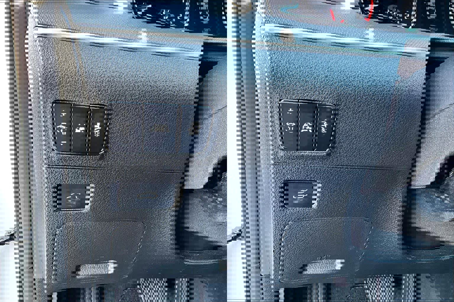 Used 2022 Kia K5 LX image 33