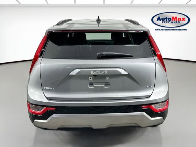 Used 2023 Kia Niro EX Touring image 7