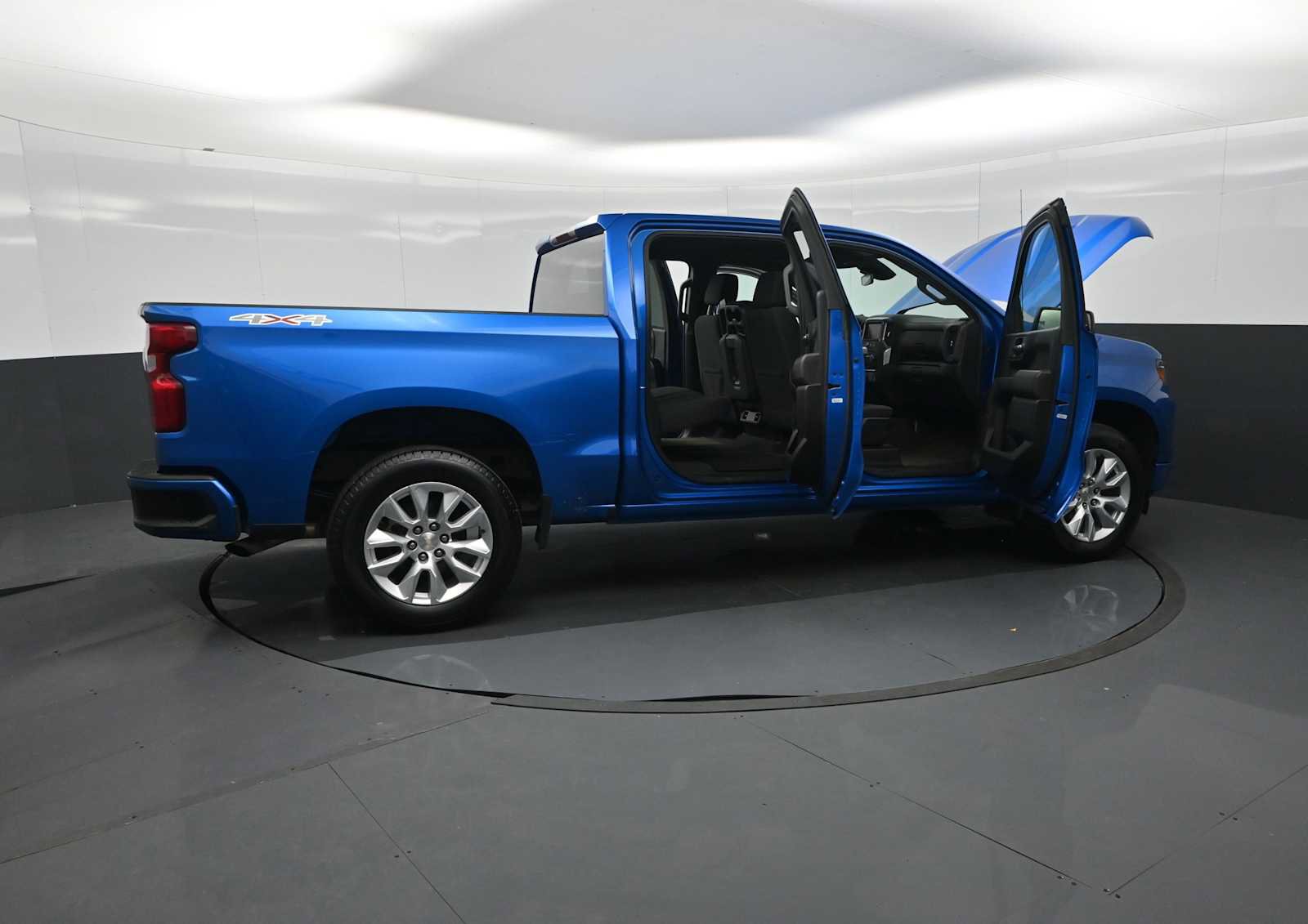 Used 2022 Chevrolet Silverado 1500 Custom AWD/4WD image 28