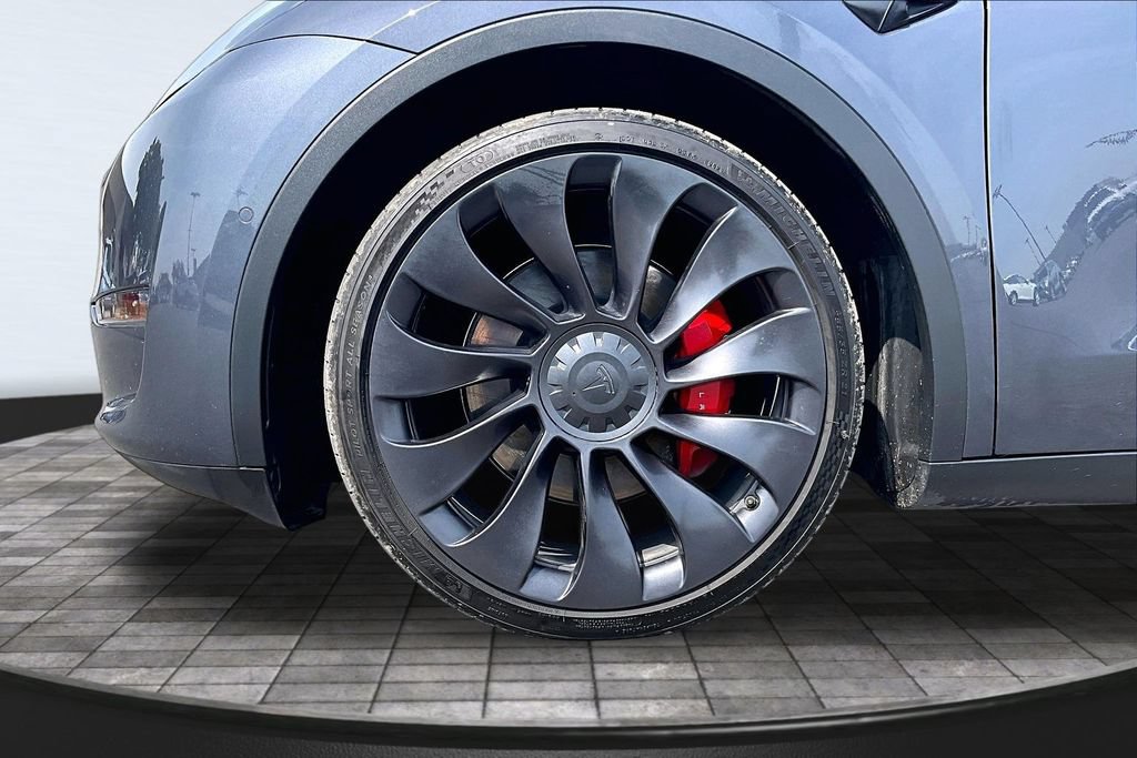 Used 2022 Tesla Model Y Performance AWD/4WD image 9