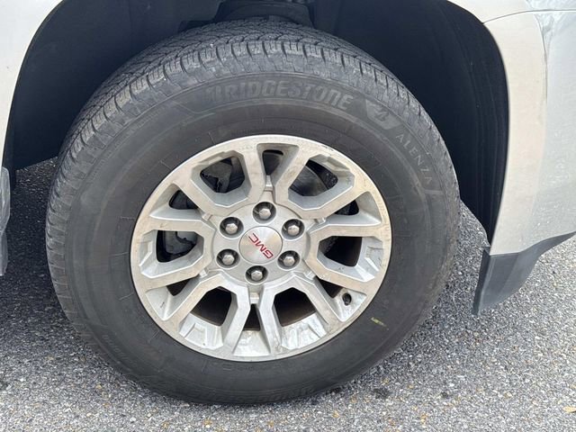 Used 2019 GMC Yukon SLT image 5