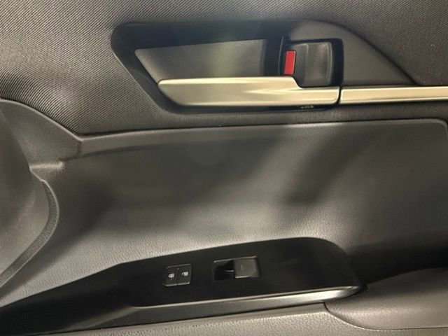 Used 2025 Toyota Camry LE FWD image 37