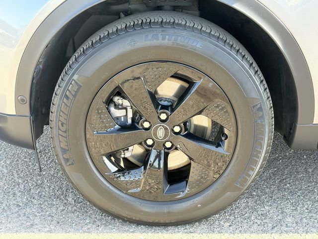 Used 2021 Land Rover Discovery Sport S image 32