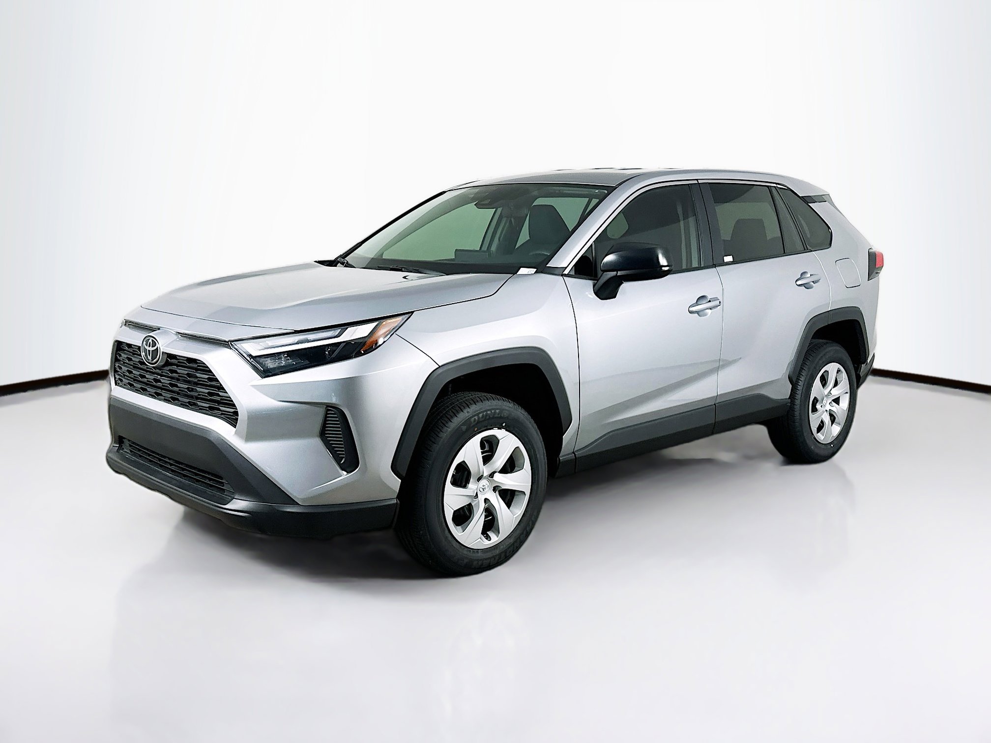 Used 2025 Toyota RAV4 LE image 3