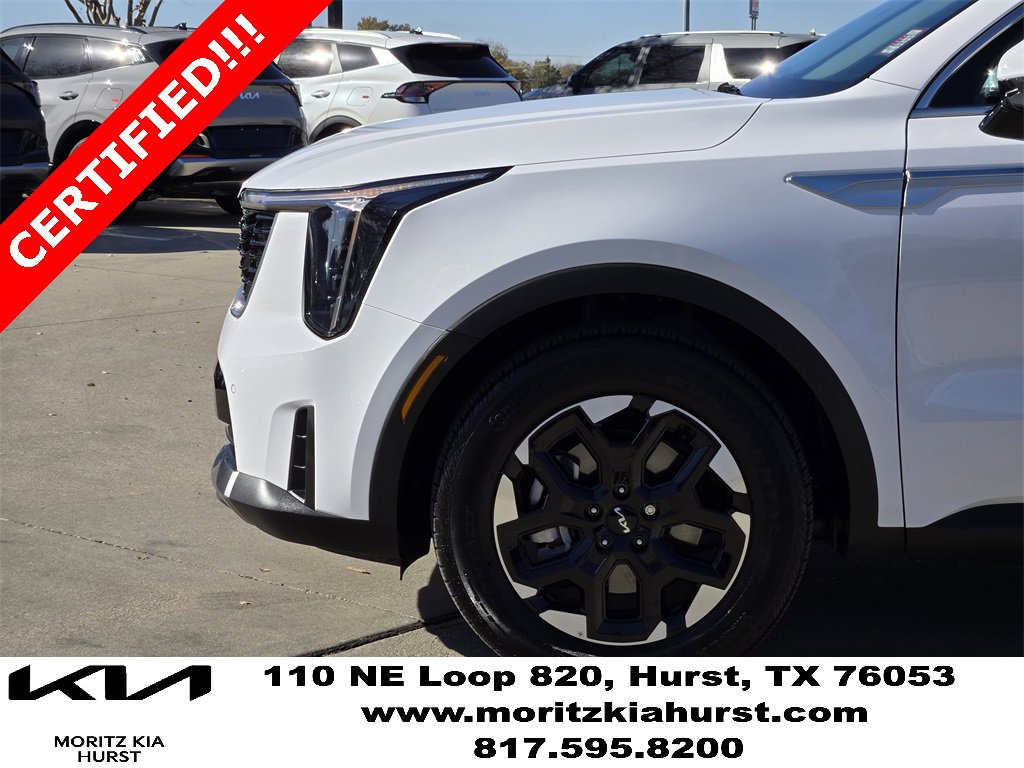 Certified 2025 Kia Sorento S w/ Panoramic Sunroof Package image 14