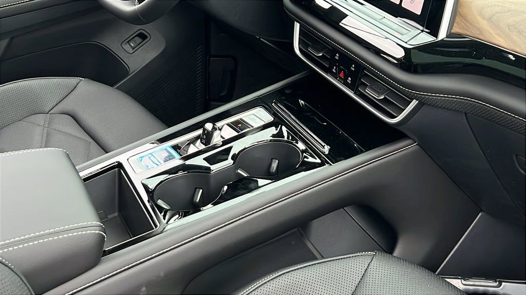 New 2026 Volkswagen Atlas SE image 12