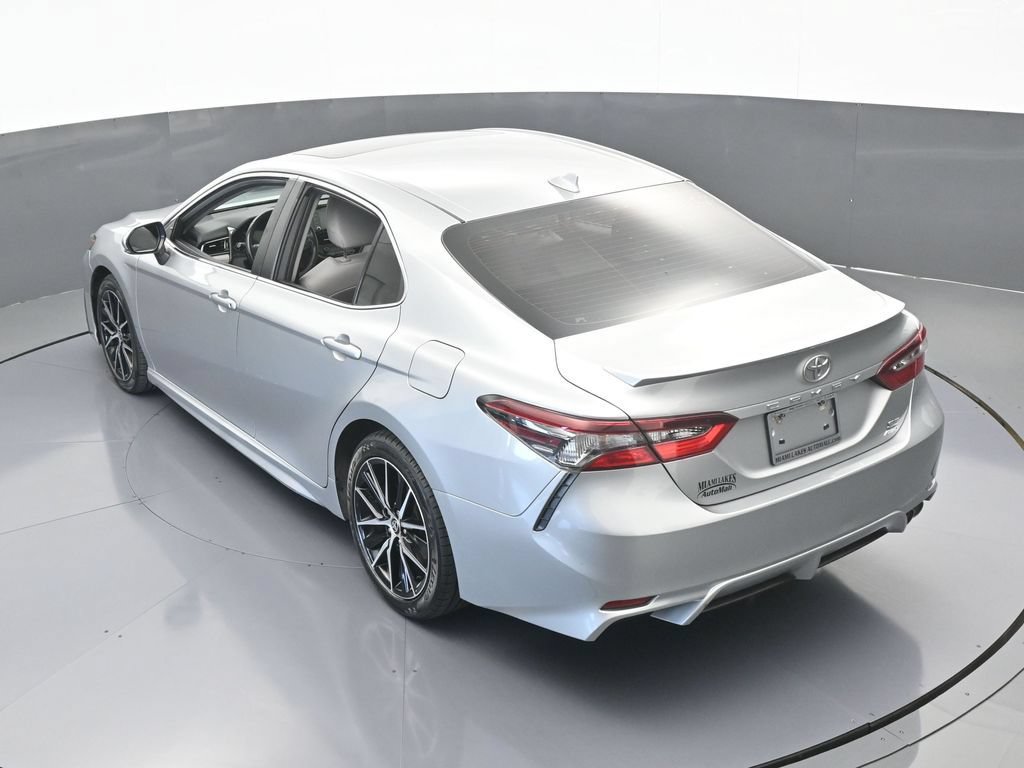 Used 2021 Toyota Camry SE w/ Cold Weather Package AWD/4WD image 46