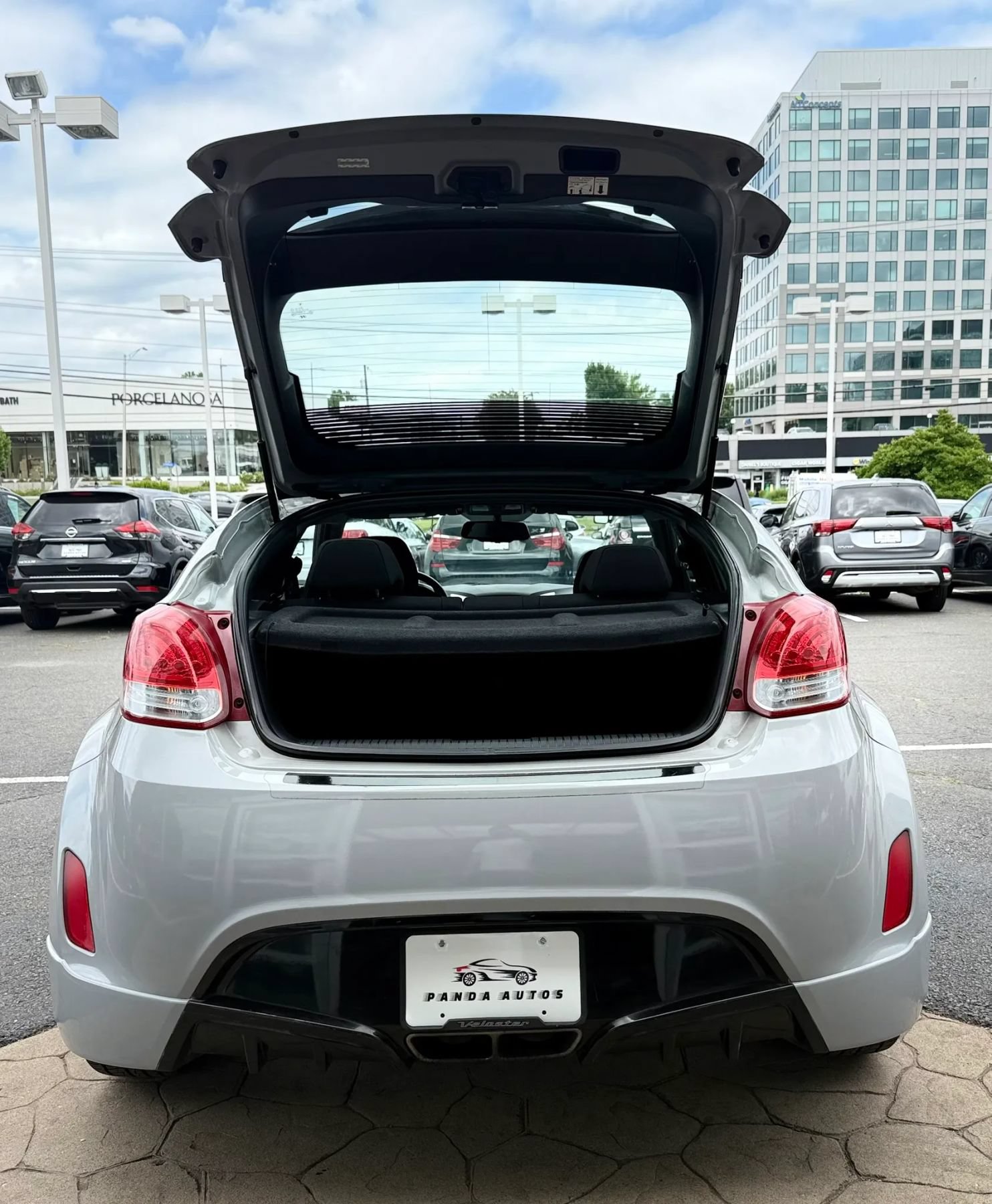 Used 2013 Hyundai Veloster RE:MIX Edition FWD image 36