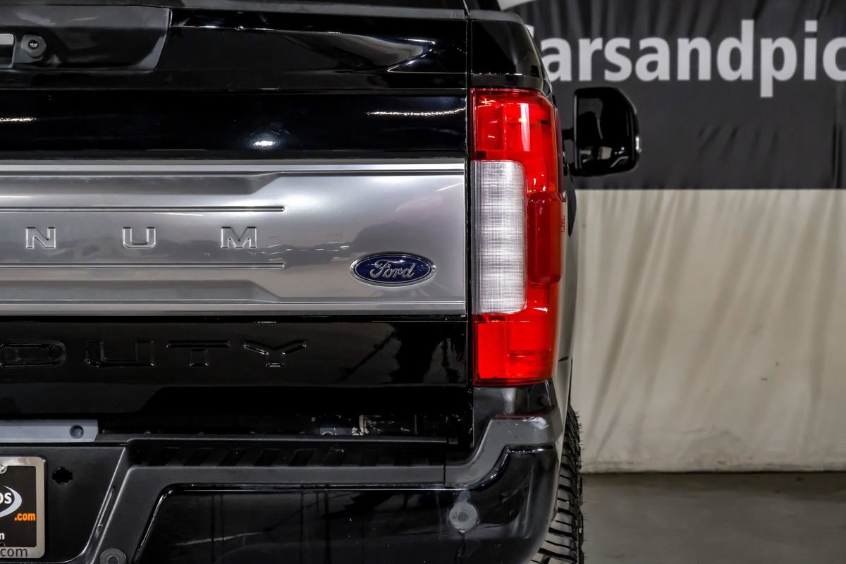 Used 2017 Ford F250 Platinum w/ FX4 Off-Road Package image 44