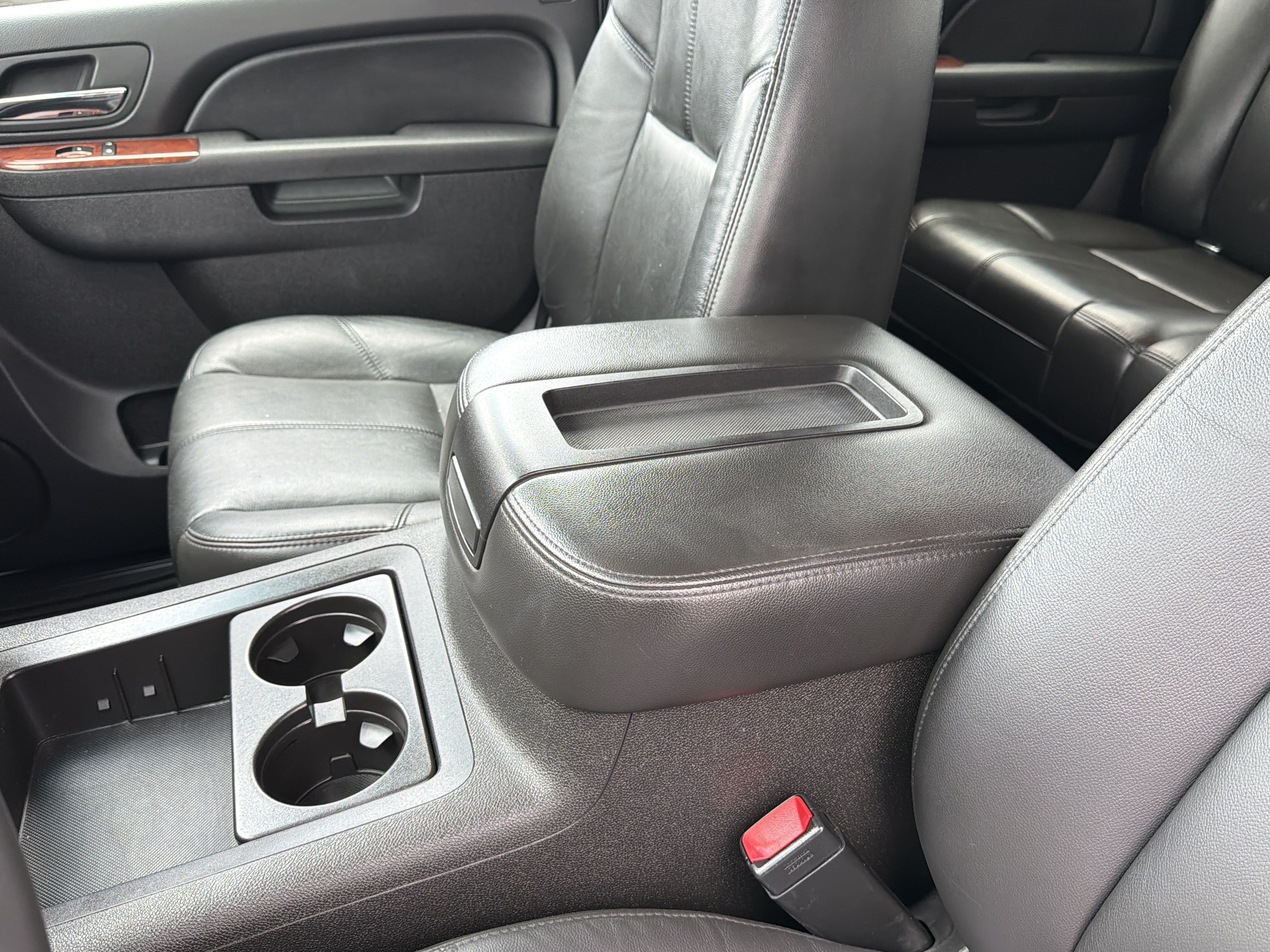 Used 2011 Chevrolet Silverado 1500 LTZ w/ LTZ Plus Package AWD/4WD image 19