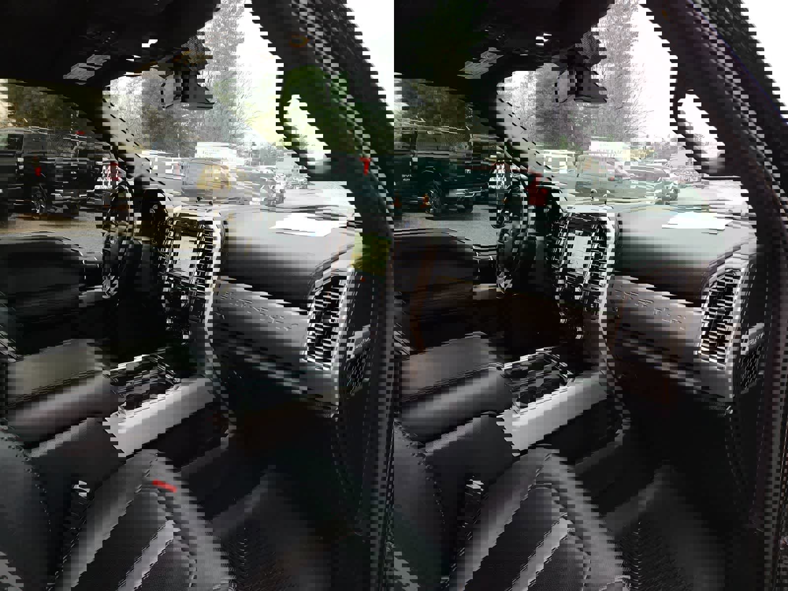 Used 2018 Ford F250 Platinum w/ Platinum Ultimate Package image 17